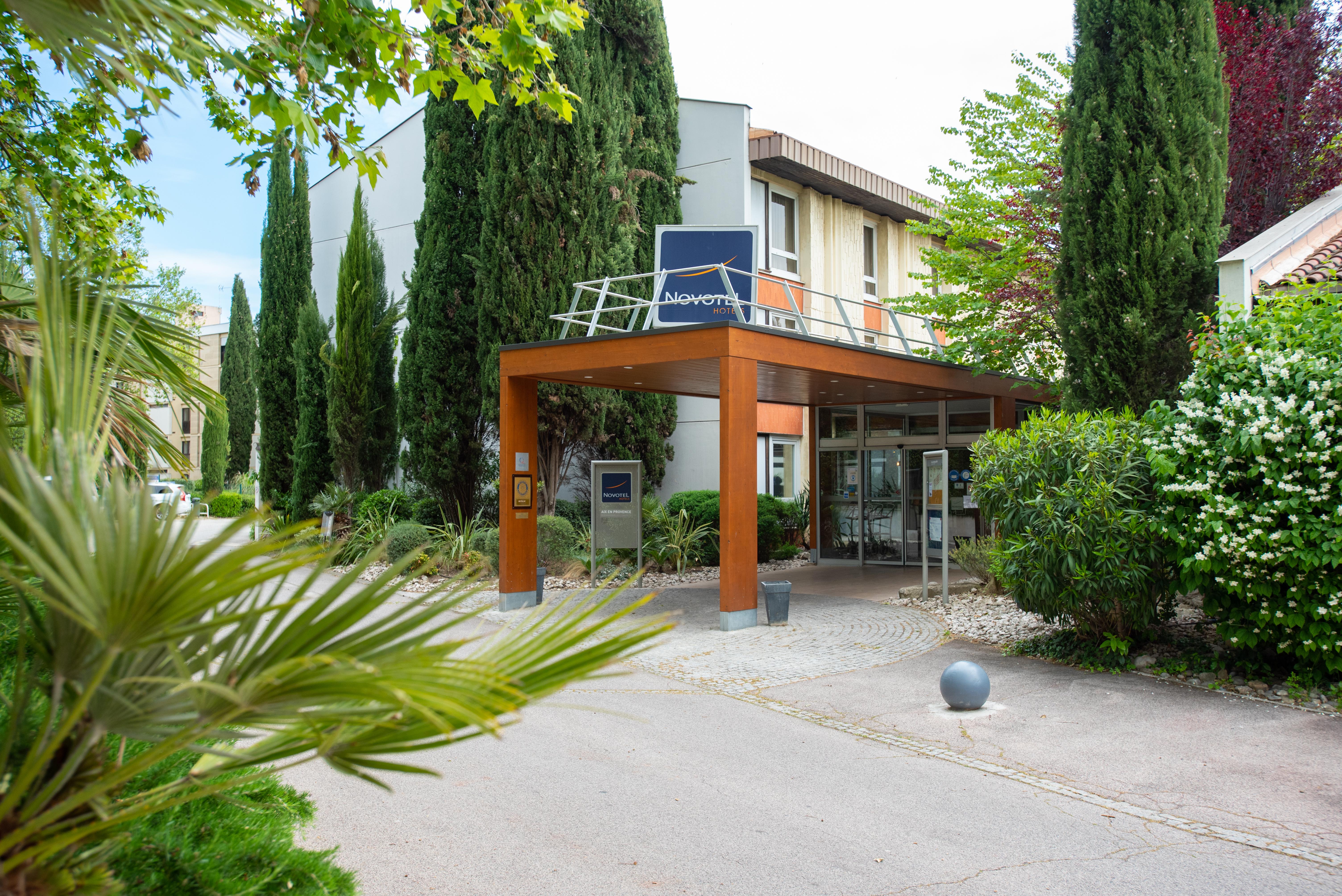 Mercure Aix En Provence Beaumanoir Aix-en-Provence Bagian luar foto