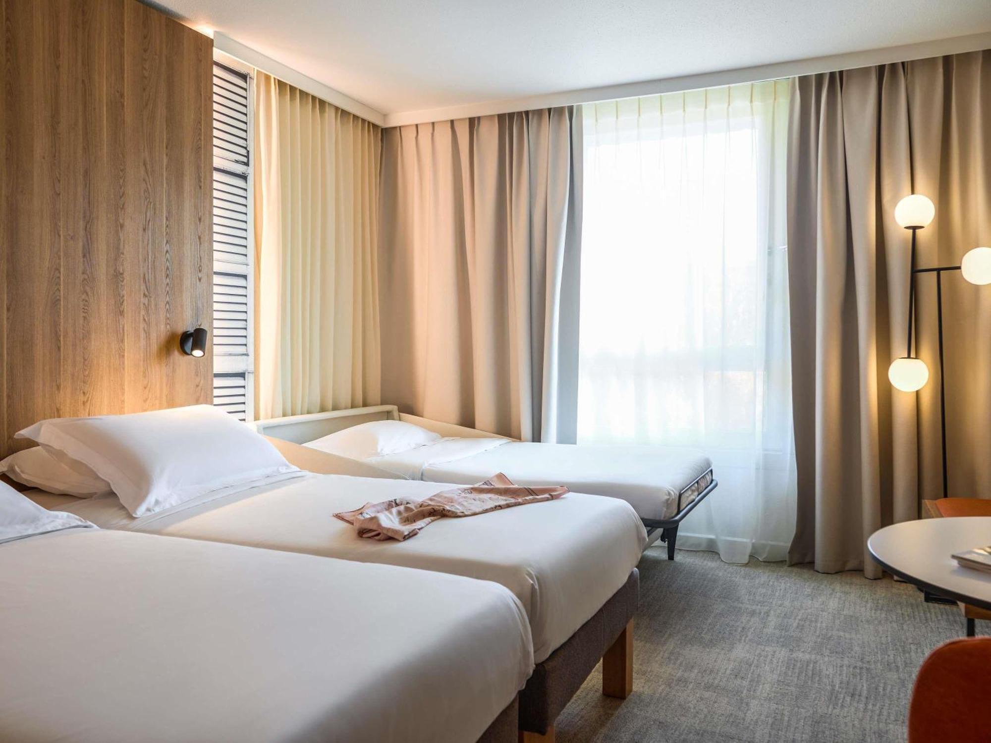 Mercure Aix En Provence Beaumanoir Aix-en-Provence Bagian luar foto